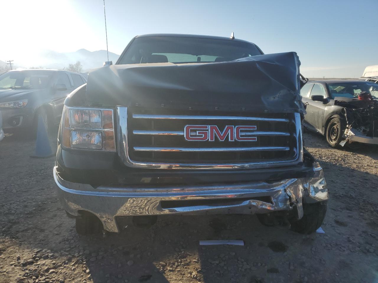 2013 GMC Sierra - Image 5