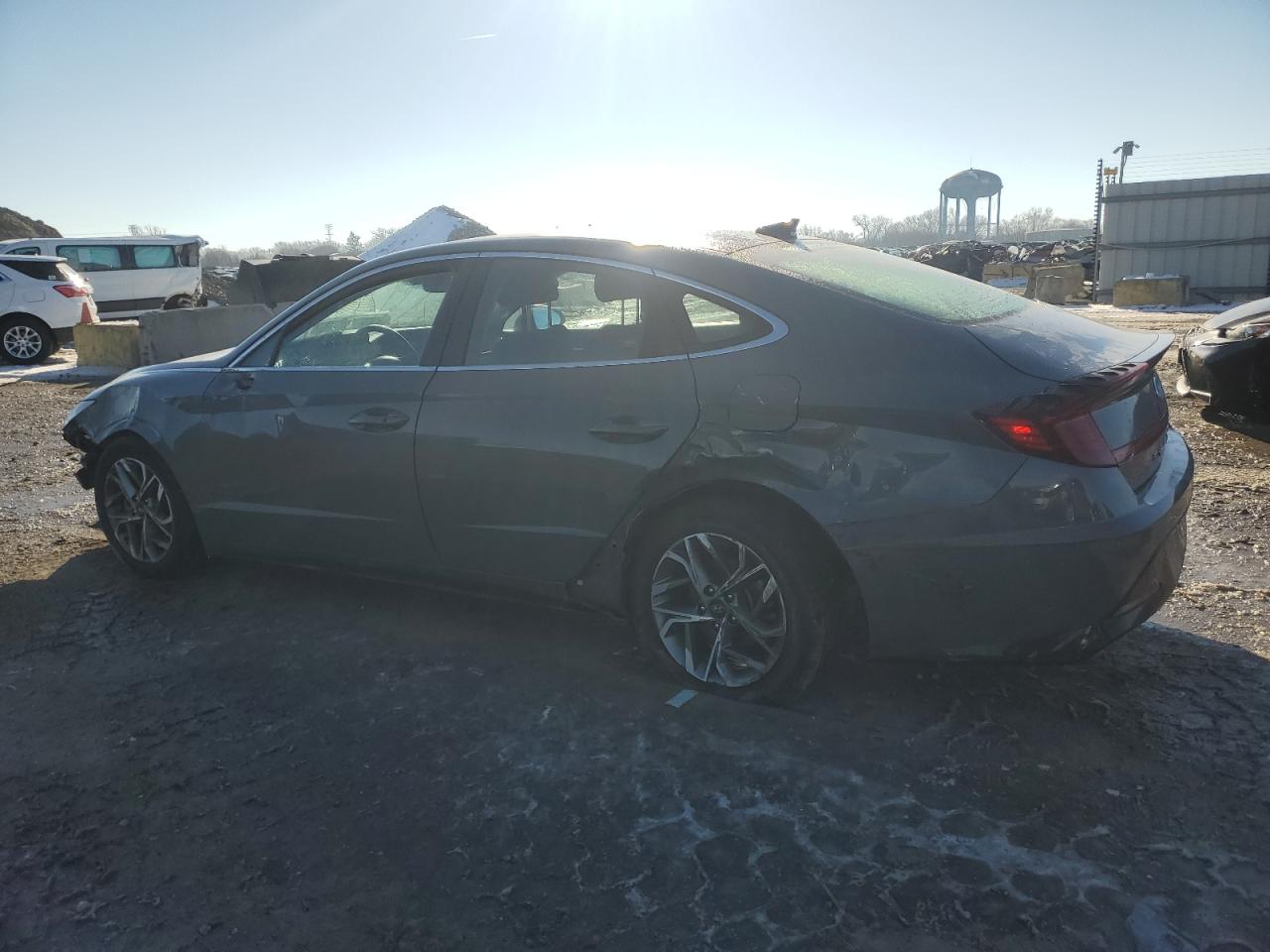 2022 Hyundai Sonata - Image 2