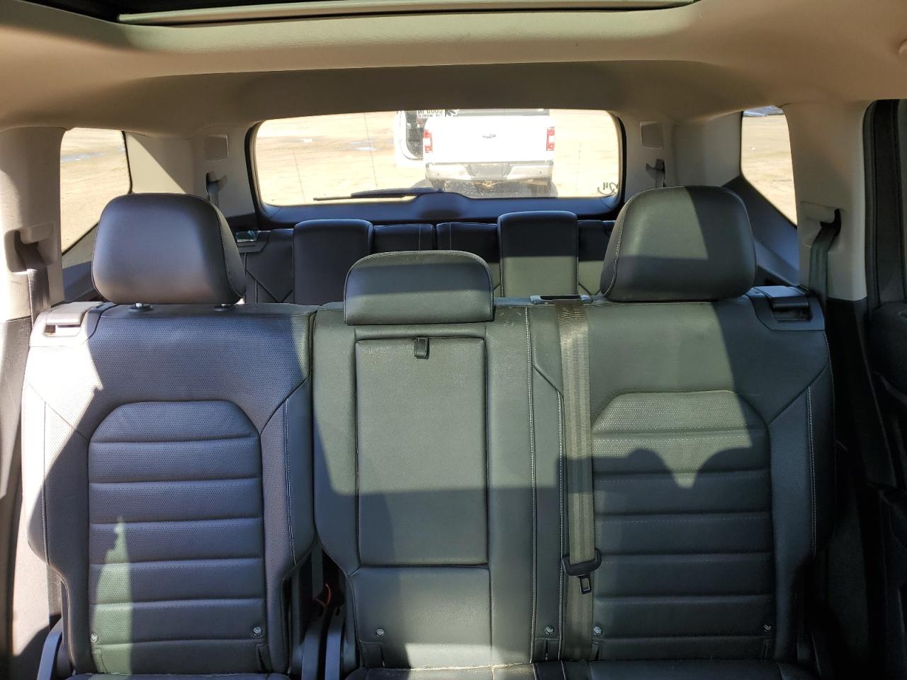 2021 Volkswagen Atlas - Image 10