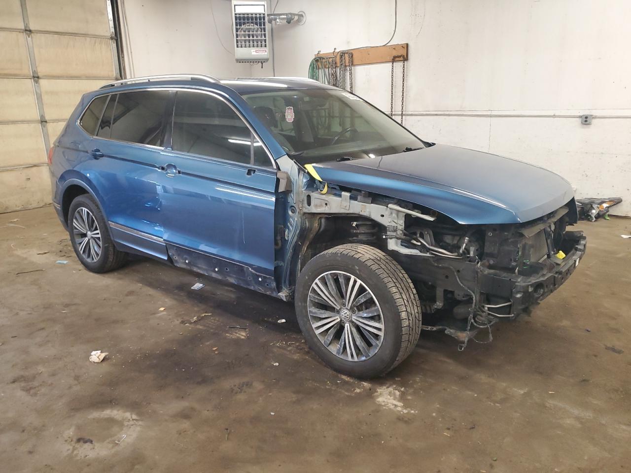 2018 Volkswagen Tiguan - Image 4