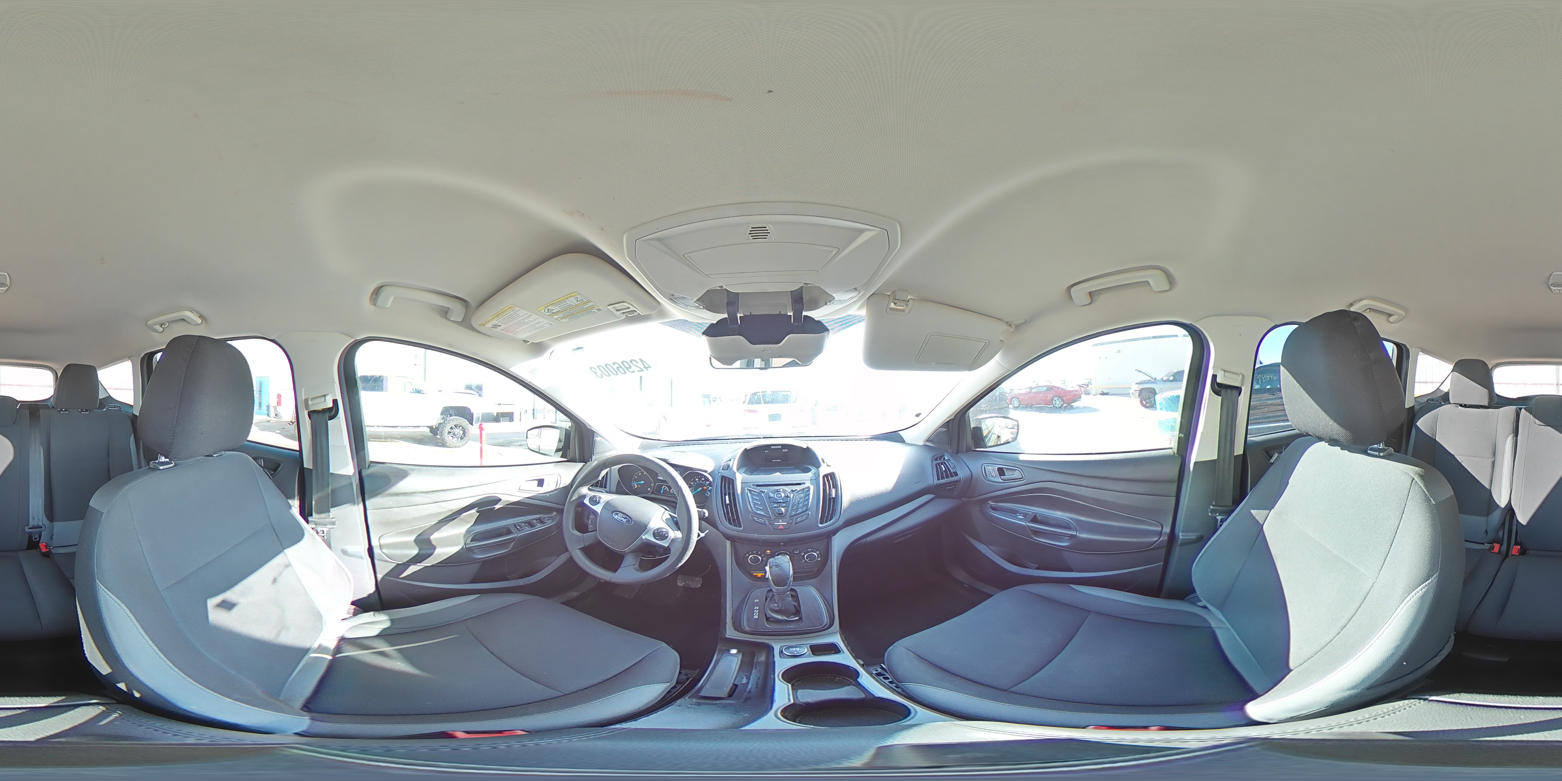 2015 Ford Escape - Image 16