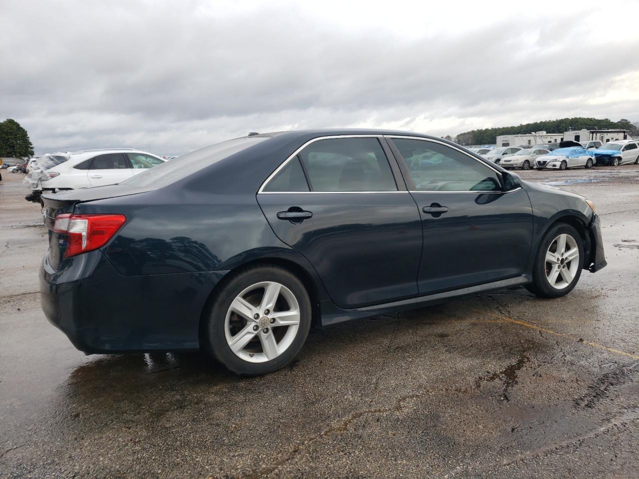 2012 Toyota Camry - Image 3