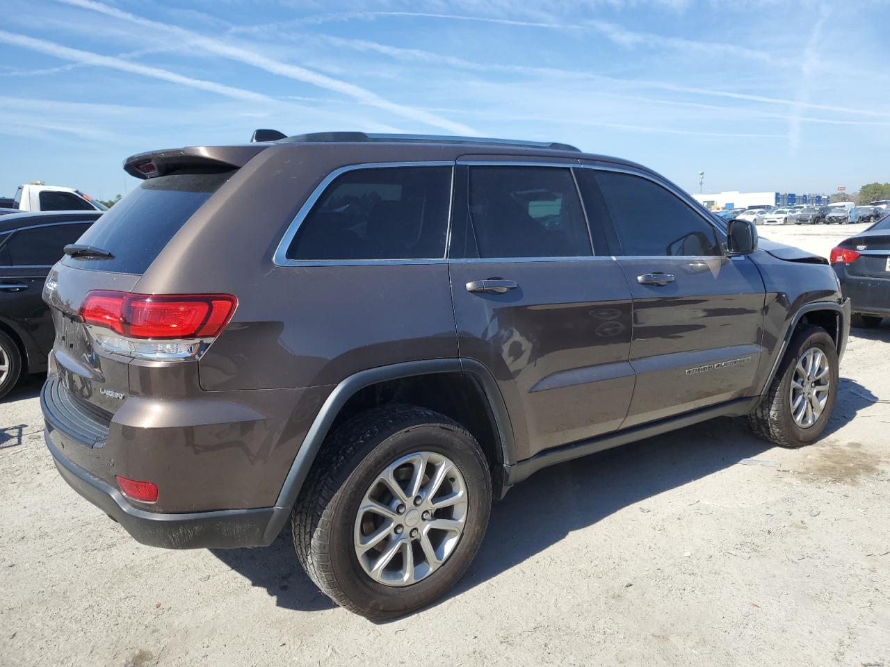 2021 Jeep Grand Cherokee - Image 3