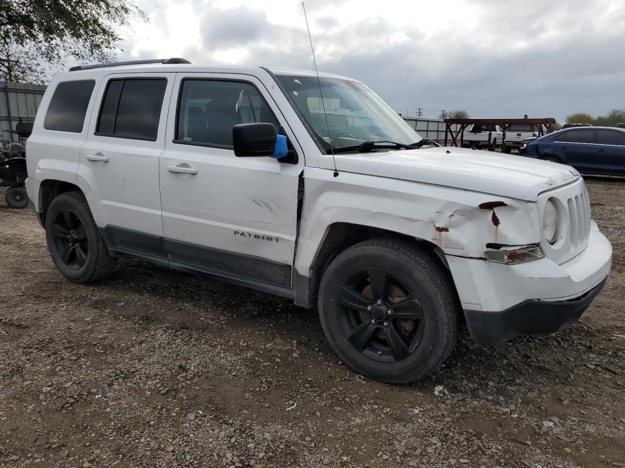 2012 Jeep Liberty (Patriot) - Image 4