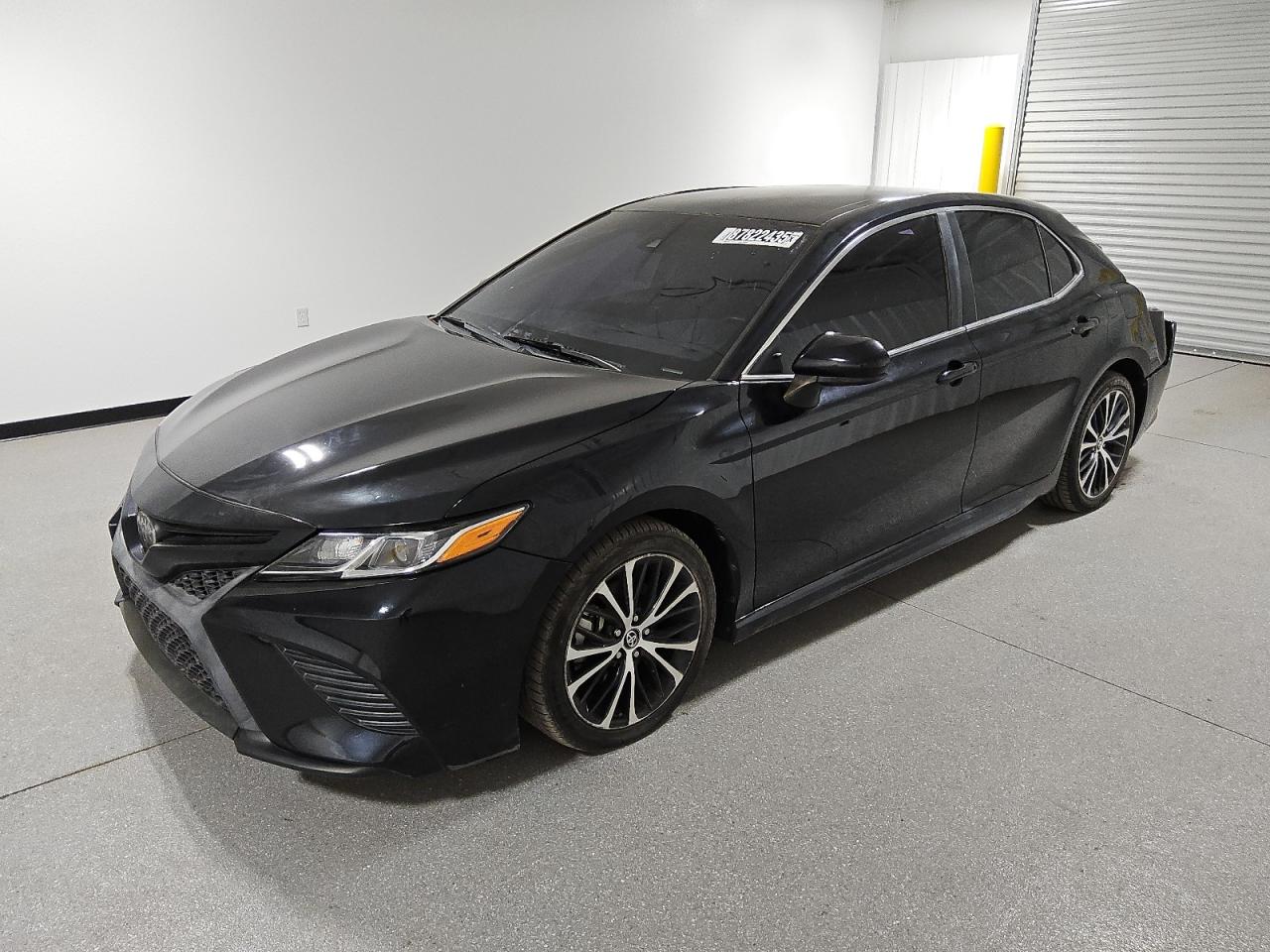 2018 Toyota Camry - Image 1