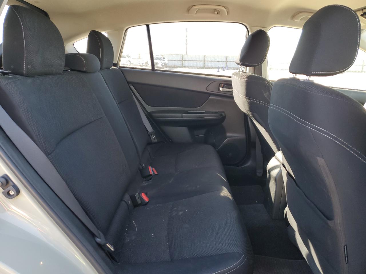 2014 Subaru XV - Image 11