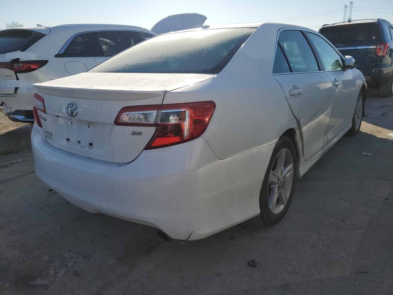 2013 Toyota Camry - Image 3