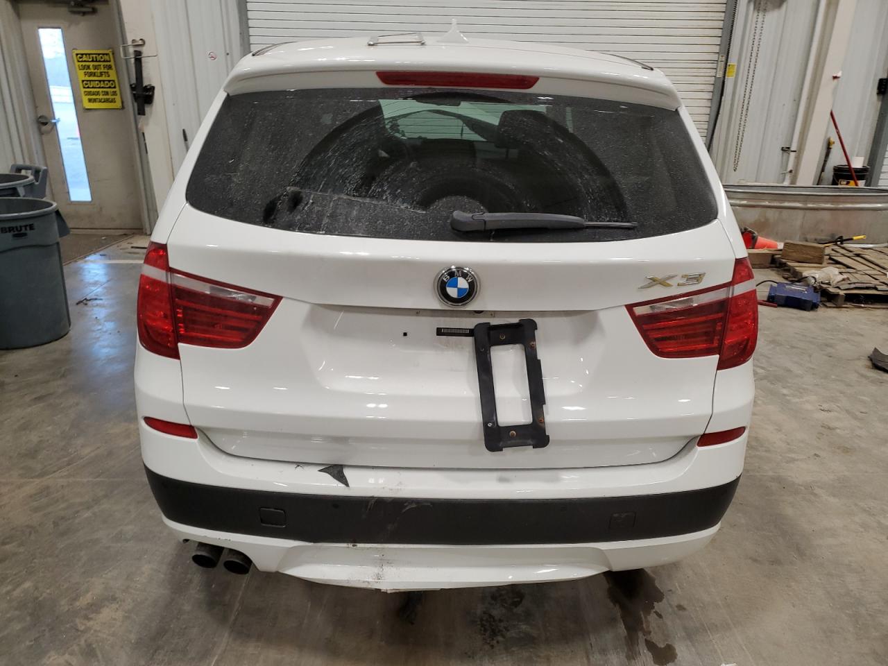 2011 BMW X3 - Image 6