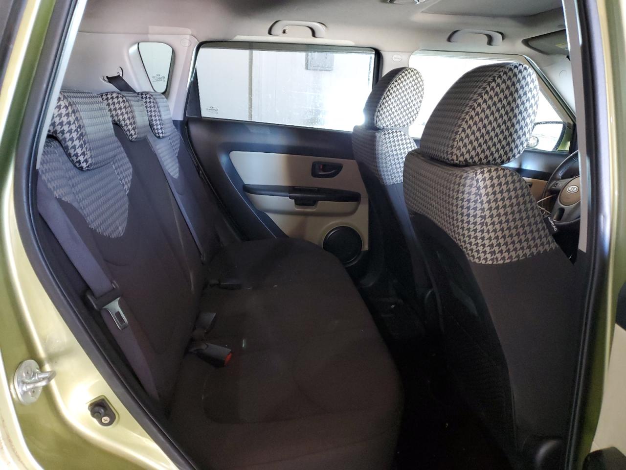 2010 Kia Soul - Image 11