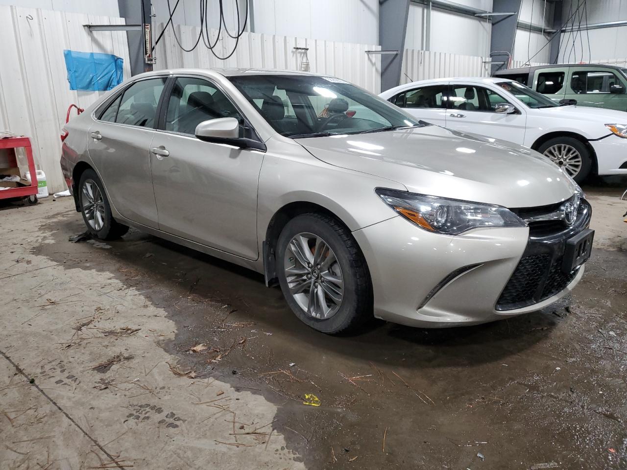 2017 Toyota Camry - Image 4