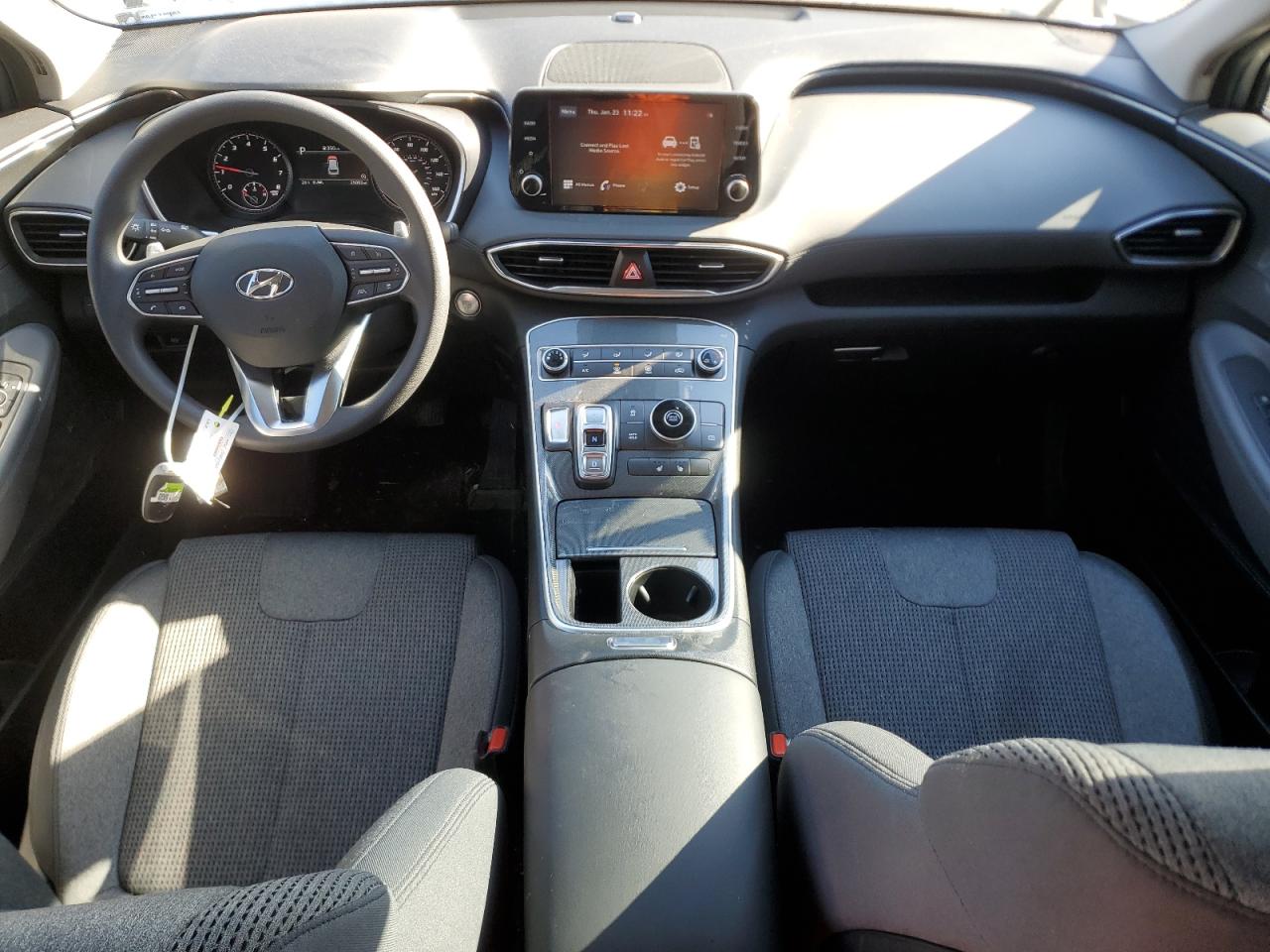 2022 Hyundai Santa Fe - Image 8