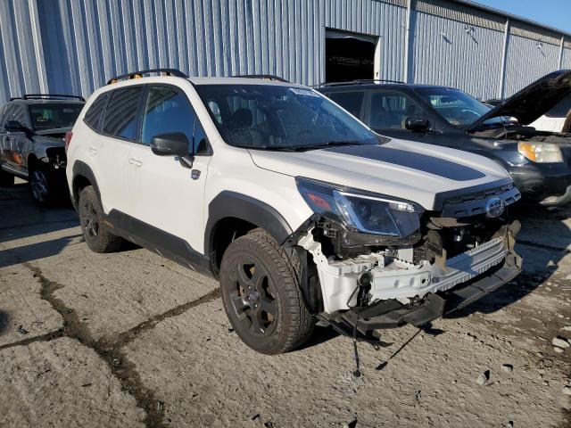  SUBARU FORESTER 2023 Білий