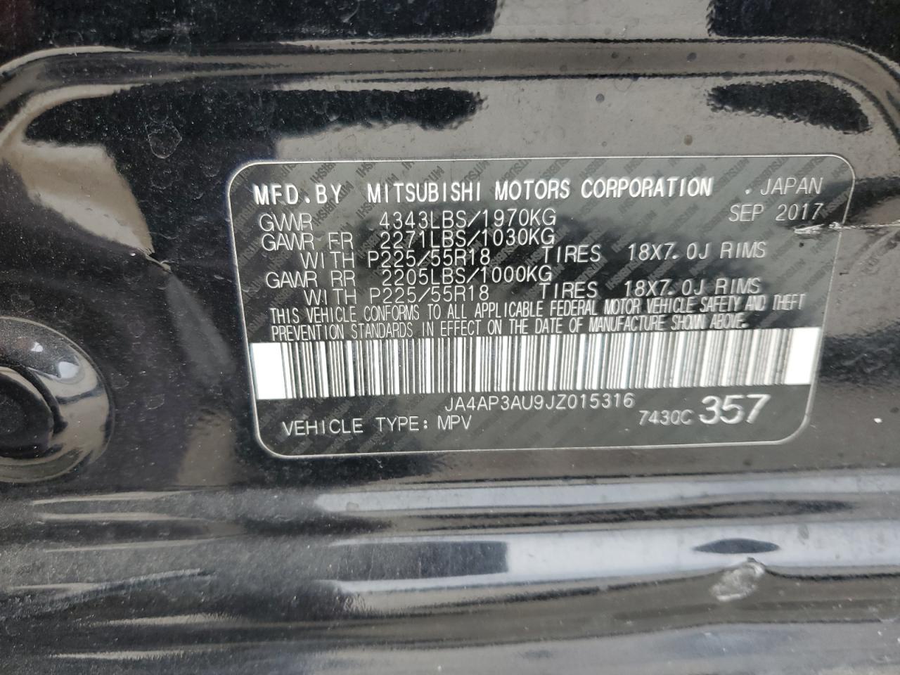 2018 Mitsubishi Outlander - Image 13