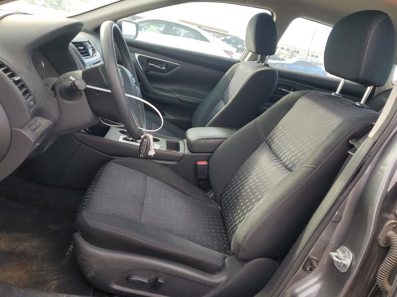 2016 Nissan Altima - Image 7
