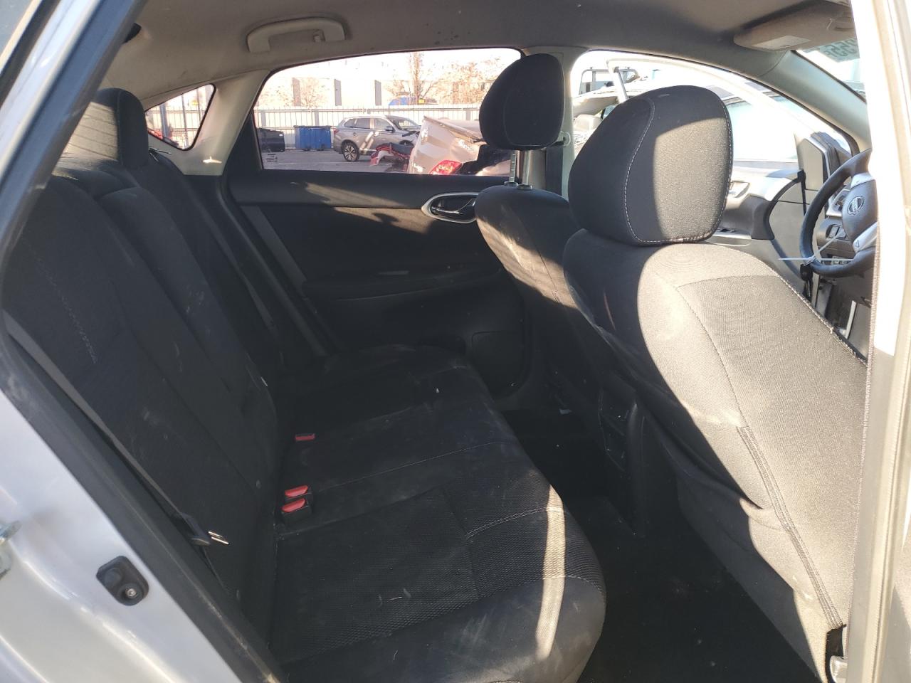 2014 Nissan Sentra - Image 10