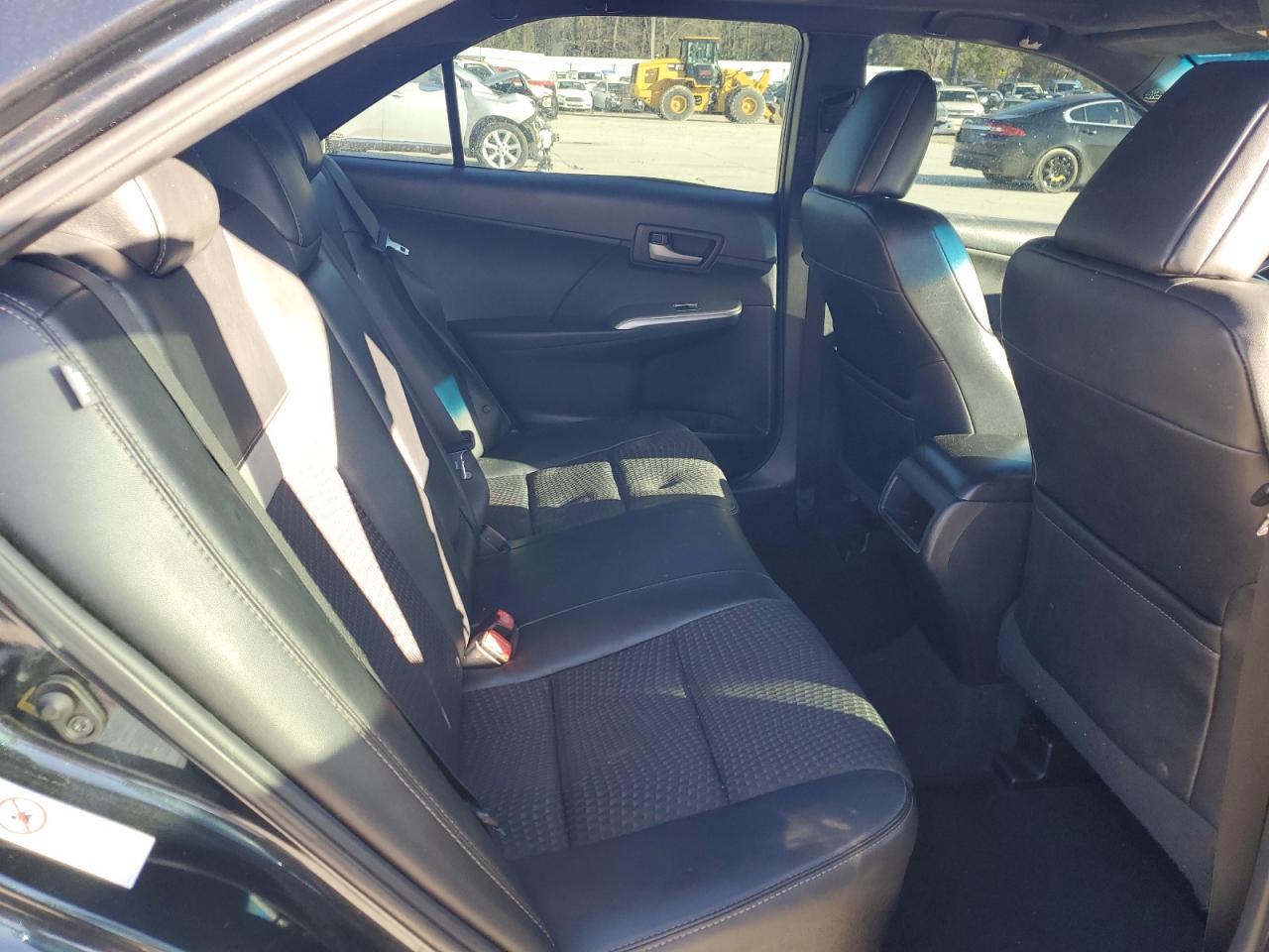 2012 Toyota Camry - Image 10