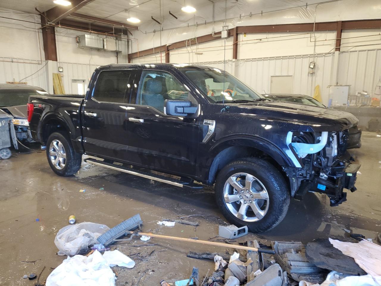2023 Ford F-150 - Image 4