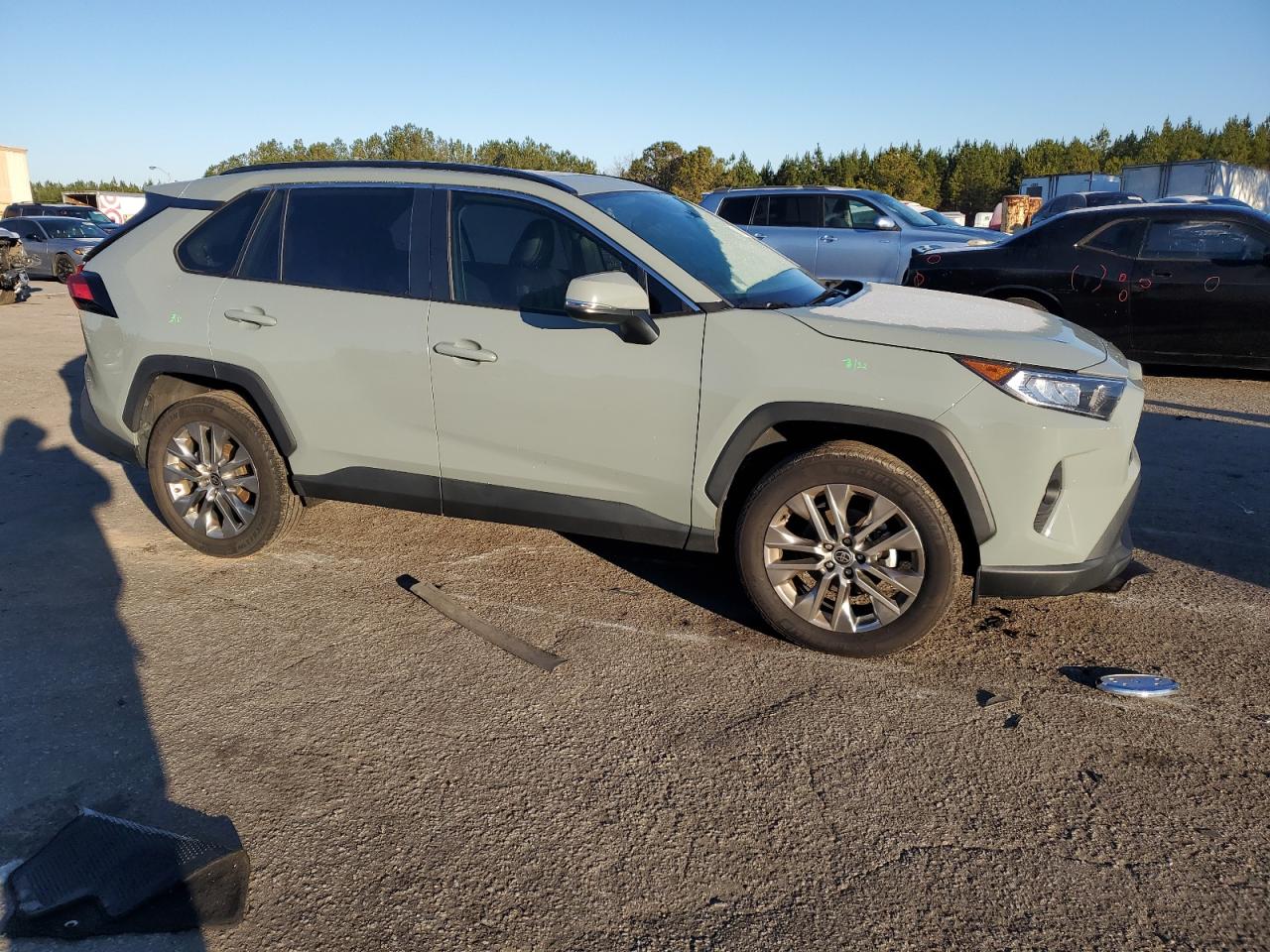 2021 Toyota RAV 4 - Image 4