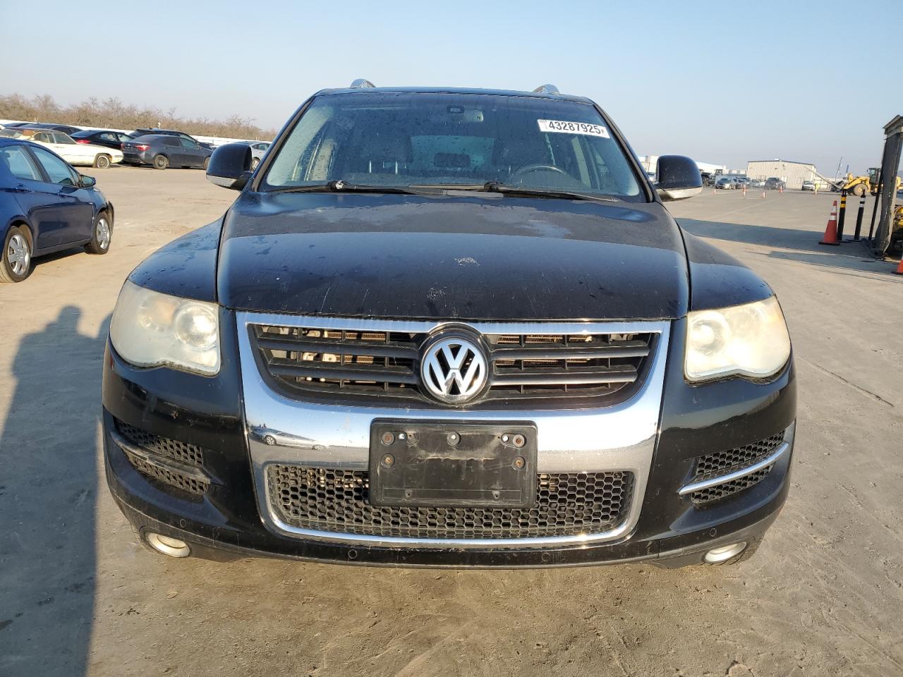2009 Volkswagen Touareg - Image 5