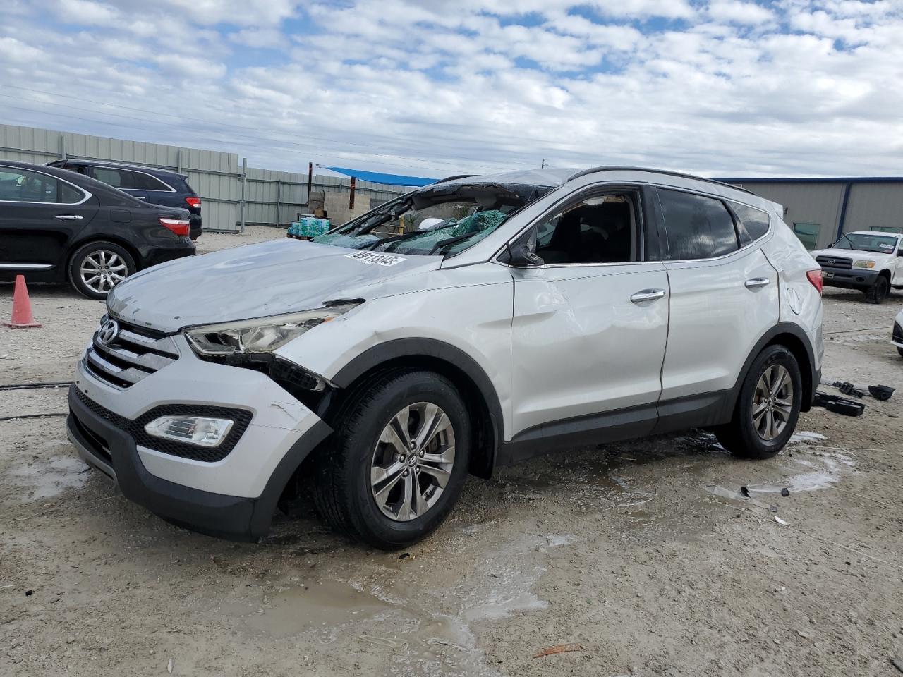 2013 Hyundai Santa Fe - Image 1