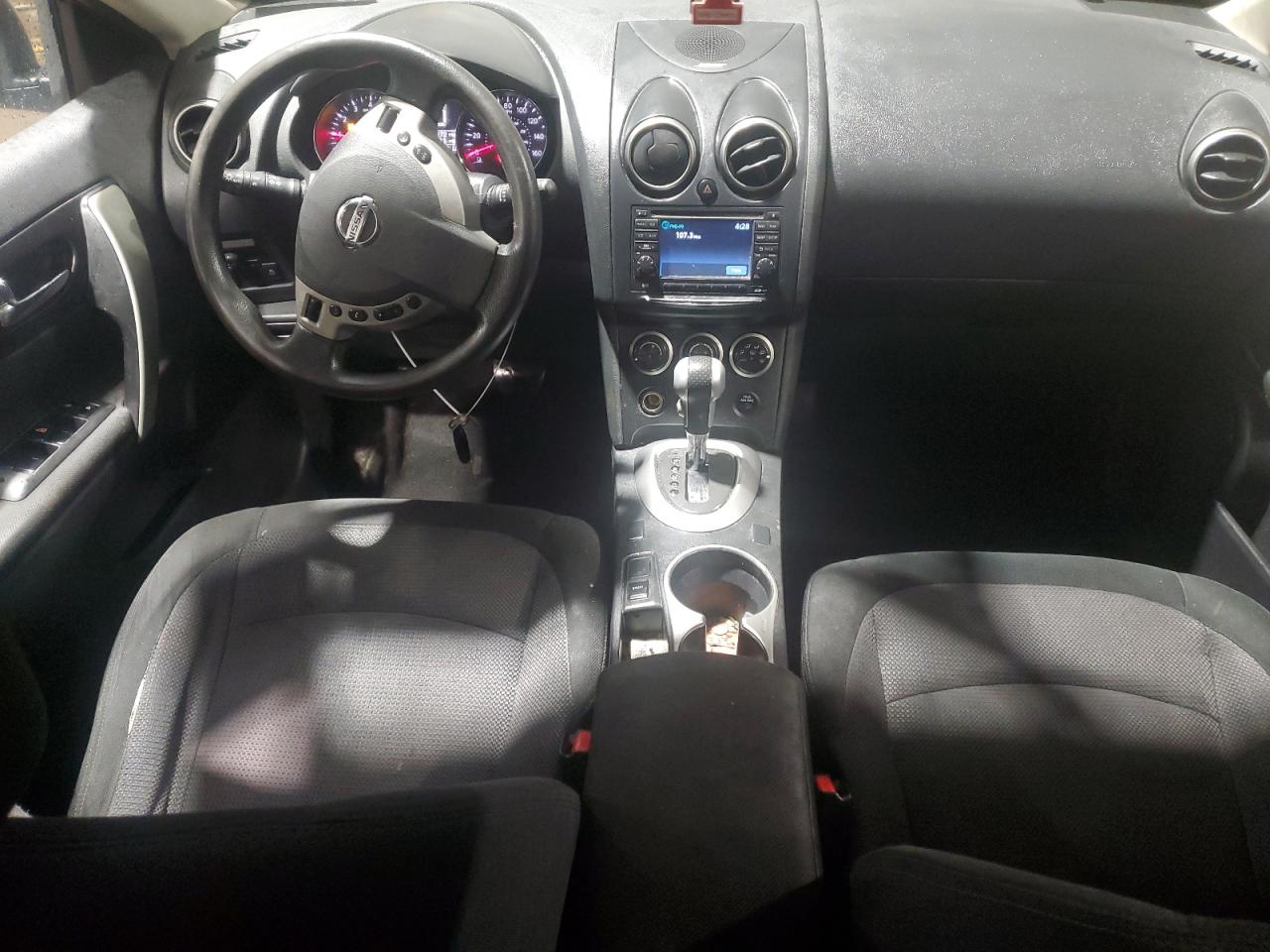 2013 Nissan Rogue - Image 8