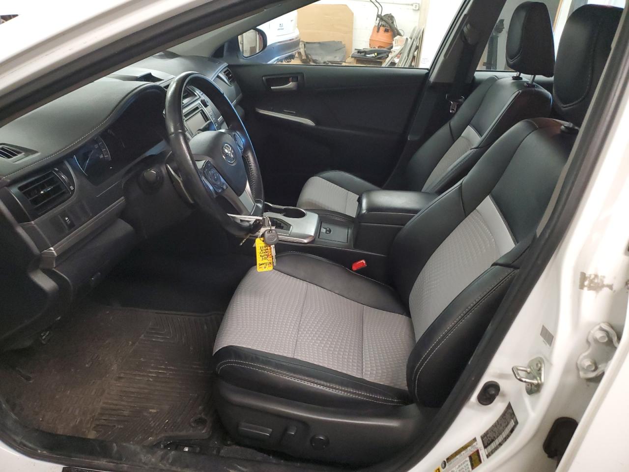 2014 Toyota Camry - Image 7