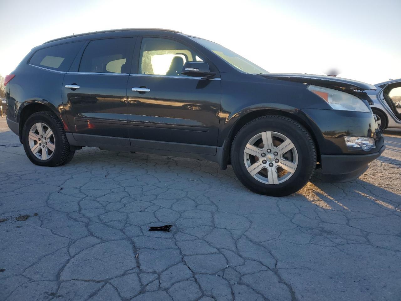 2012 Chevrolet Traverse - Image 4