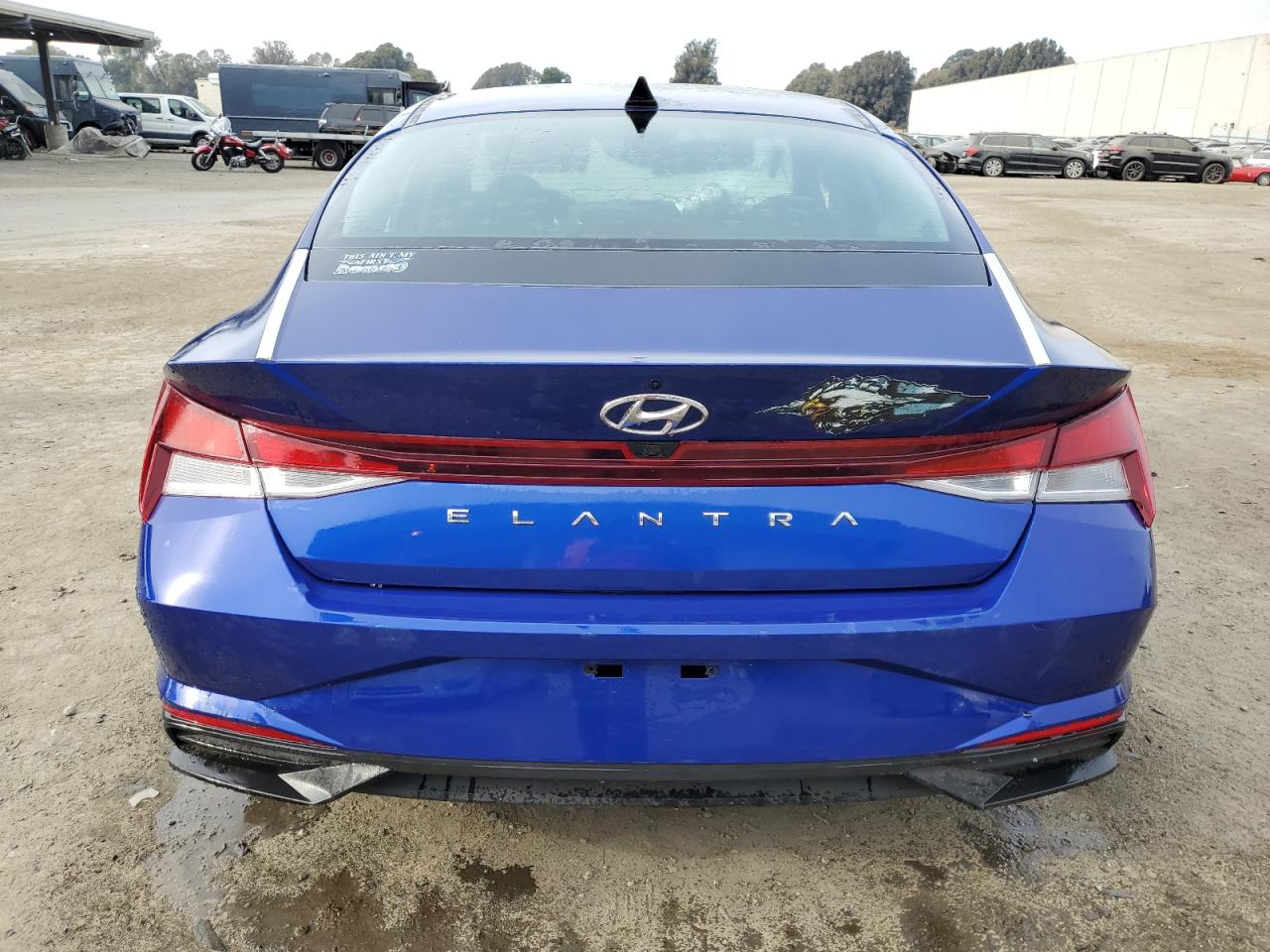 2023 Hyundai Elantra - Image 6