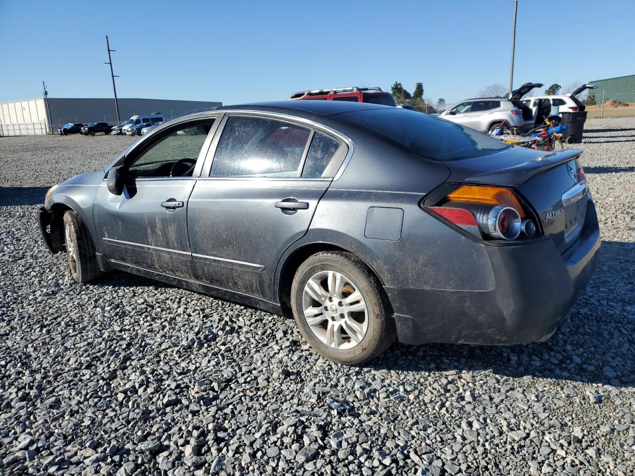 2011 Nissan Altima - Image 2