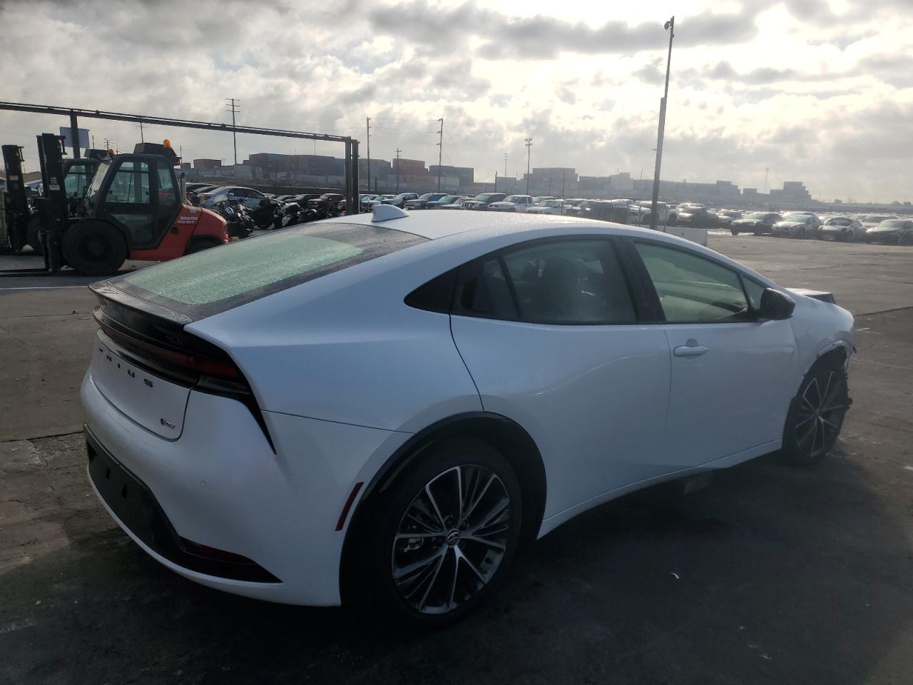 2024 Toyota Prius - Image 3