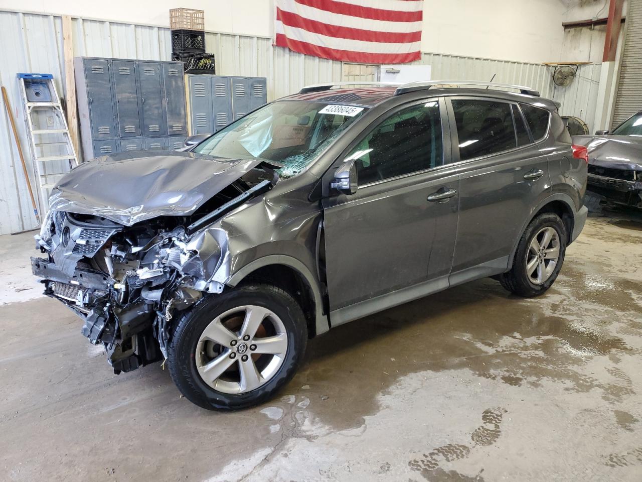 2015 Toyota RAV 4 - Image 1