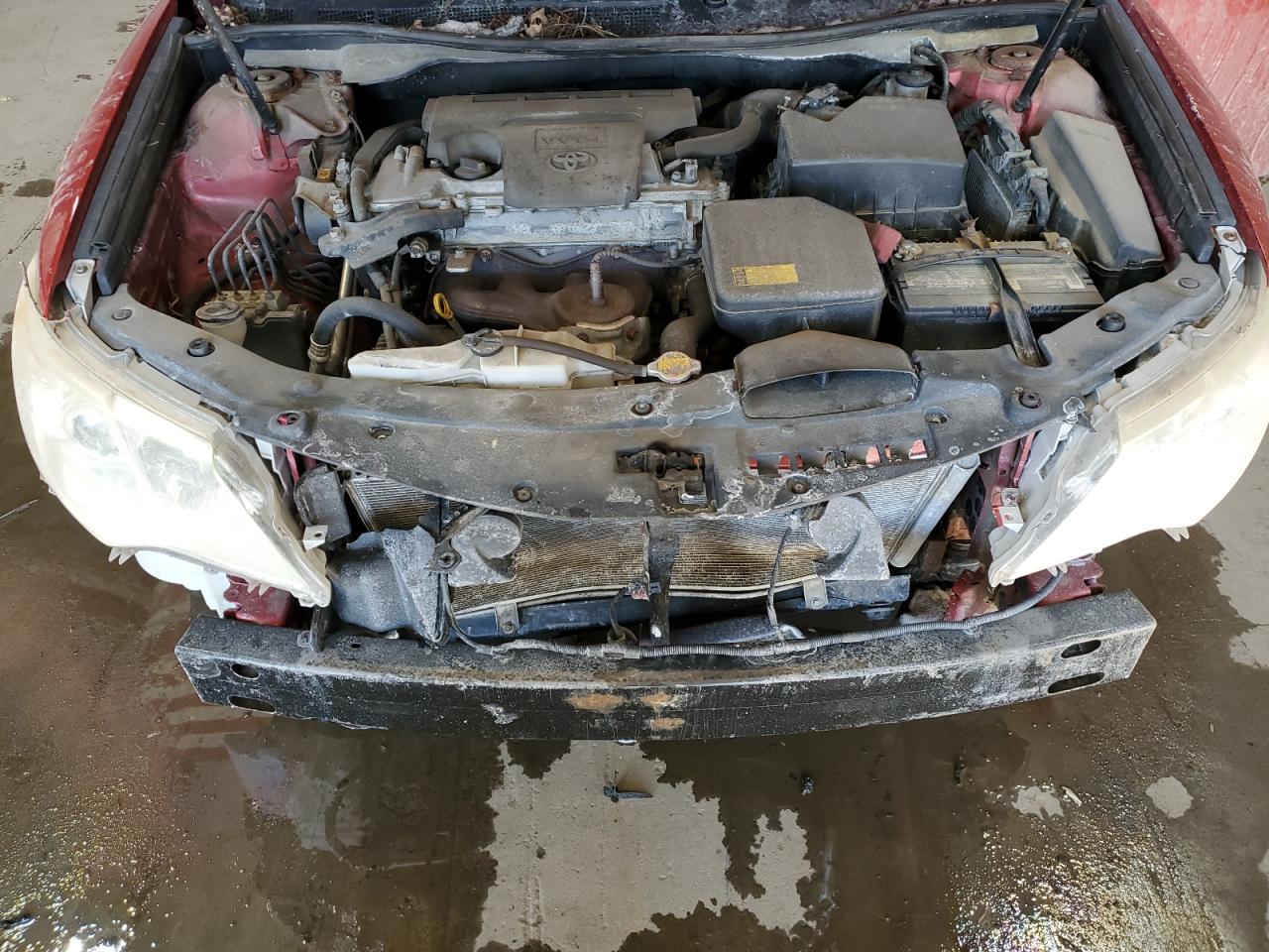 2012 Toyota Camry - Image 11