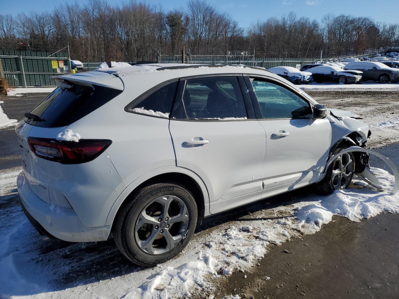 2023 Ford Escape - Image 3