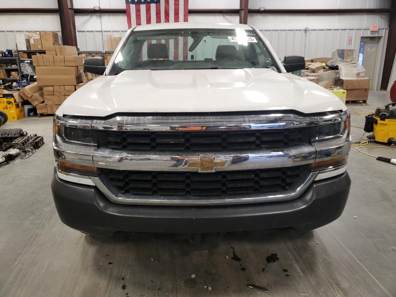 2018 Chevrolet Silverado - Image 5