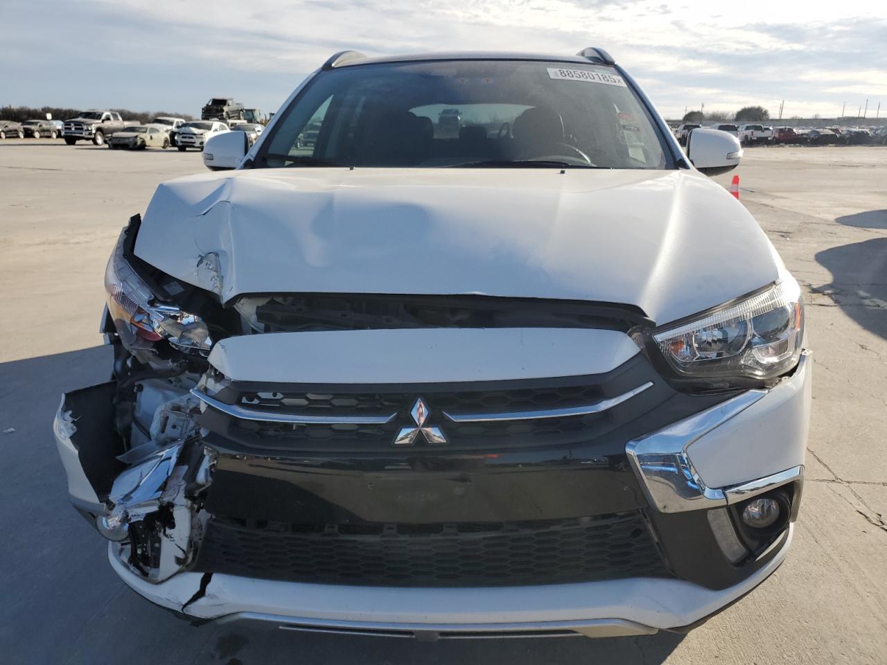 2018 Mitsubishi Outlander - Image 5