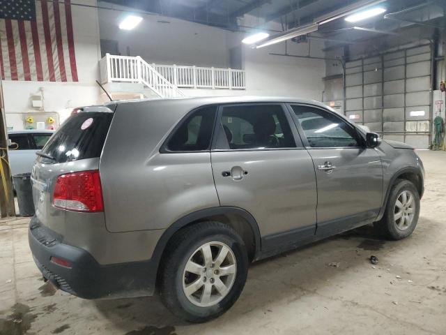  KIA SORENTO 2012 Silver