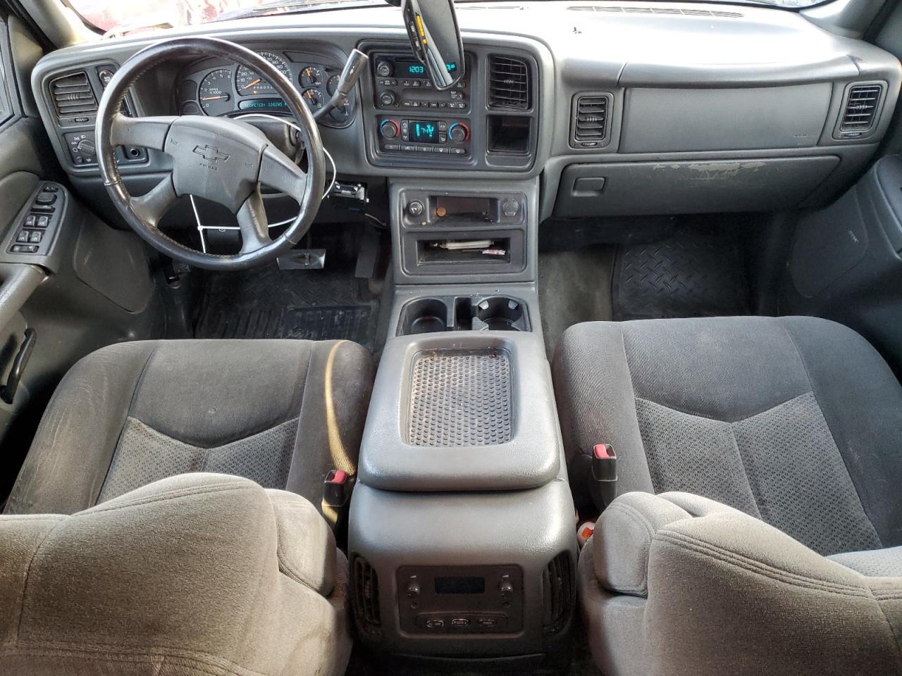 2006 Chevrolet Silverado - Image 8