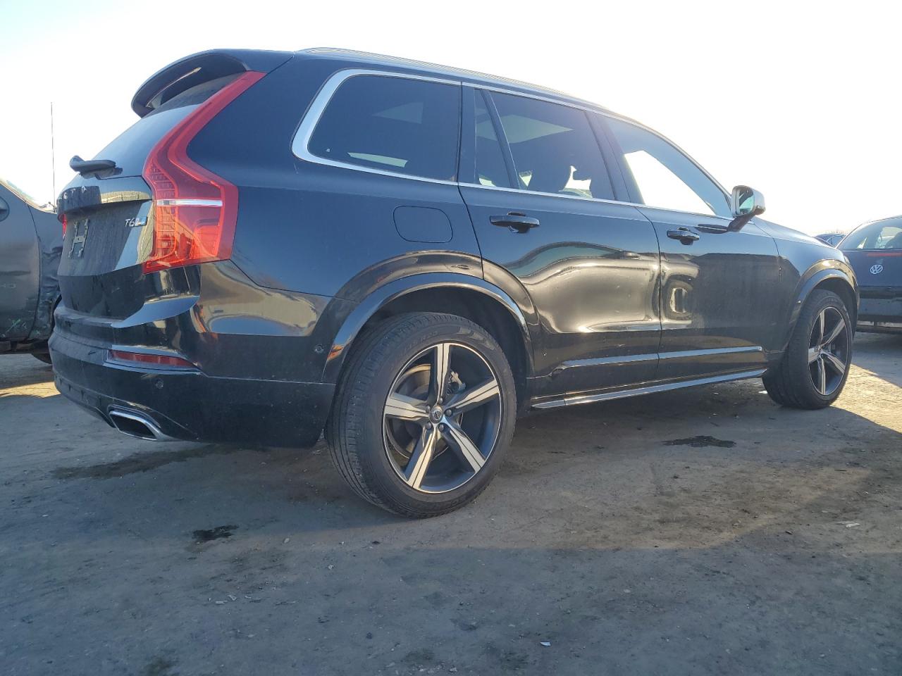 2019 Volvo XC90 - Image 3