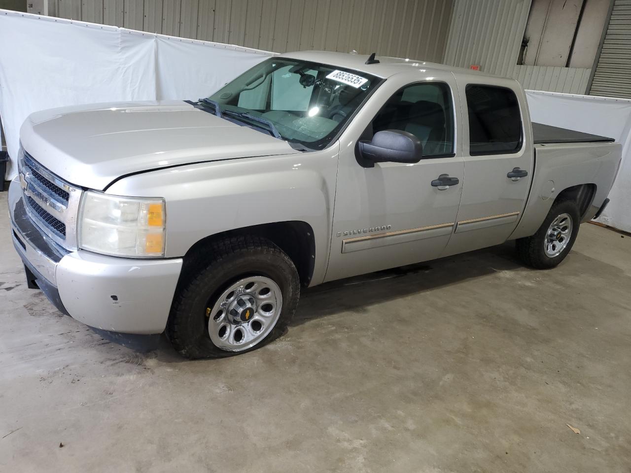 2009 Chevrolet Silverado - Image 1