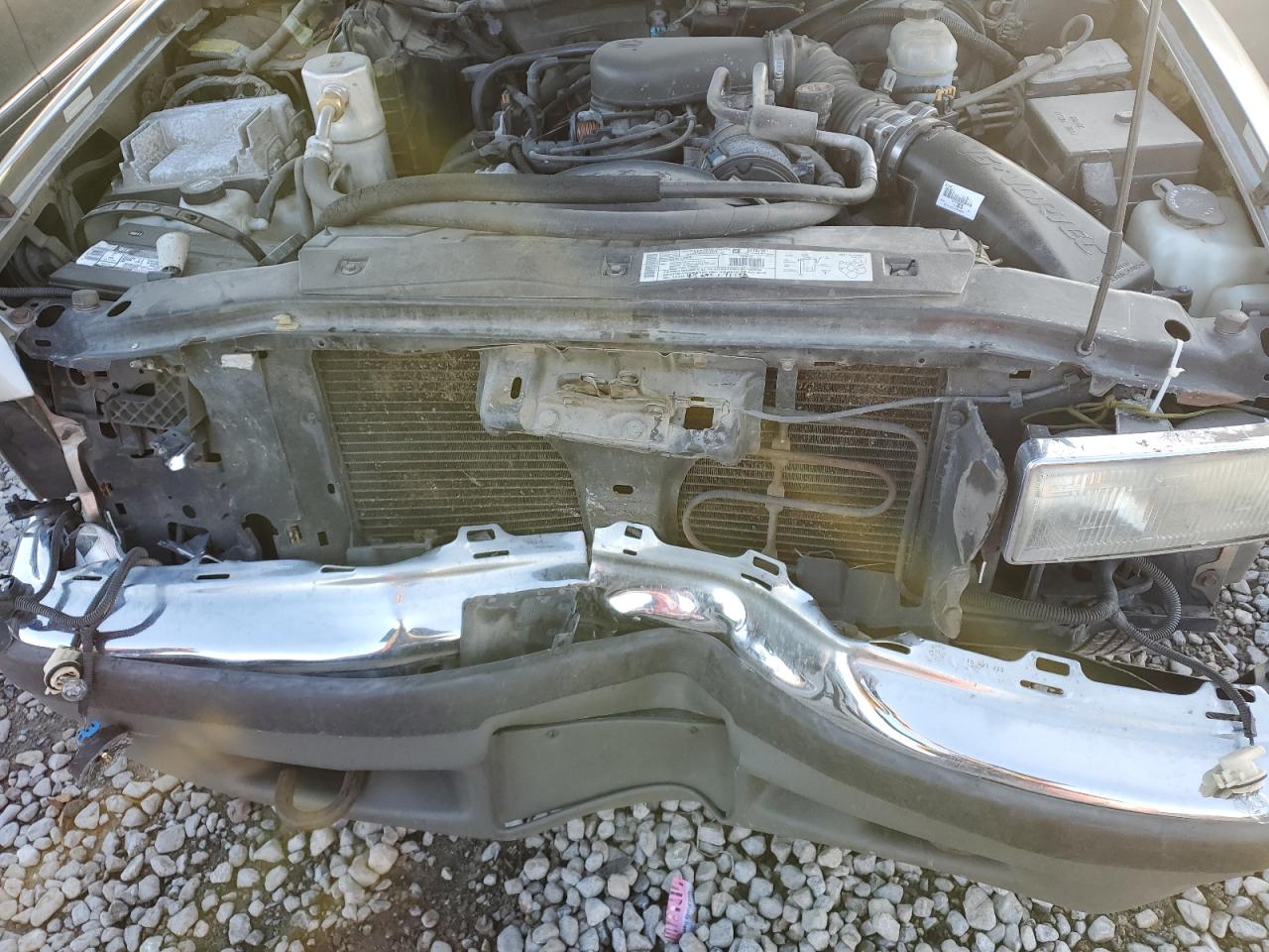 2001 Chevrolet Blazer - Image 12