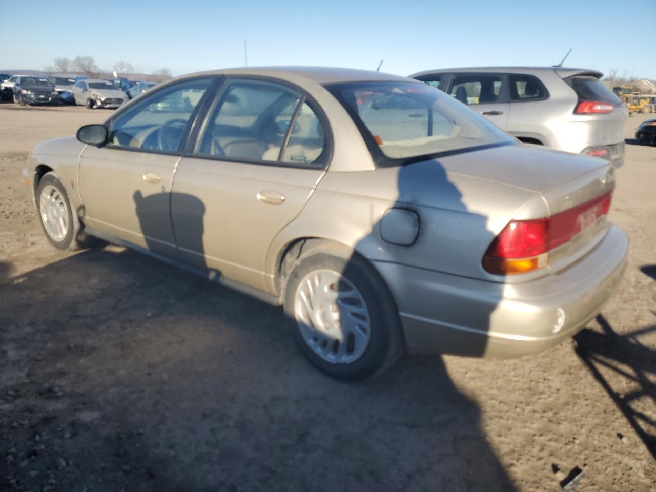 1999 Saturn SL - Image 2
