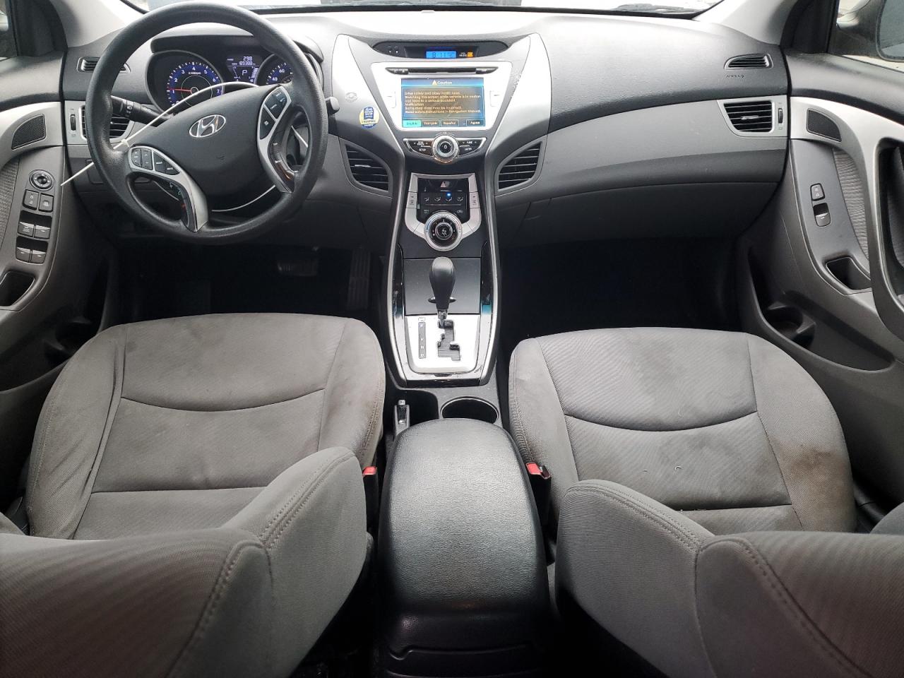 2011 Hyundai Elantra - Image 8