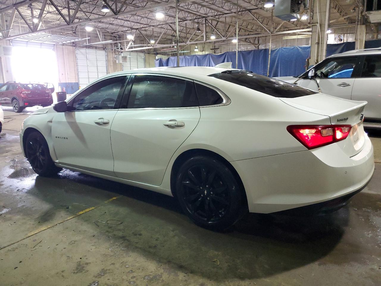2016 Chevrolet Malibu - Image 2