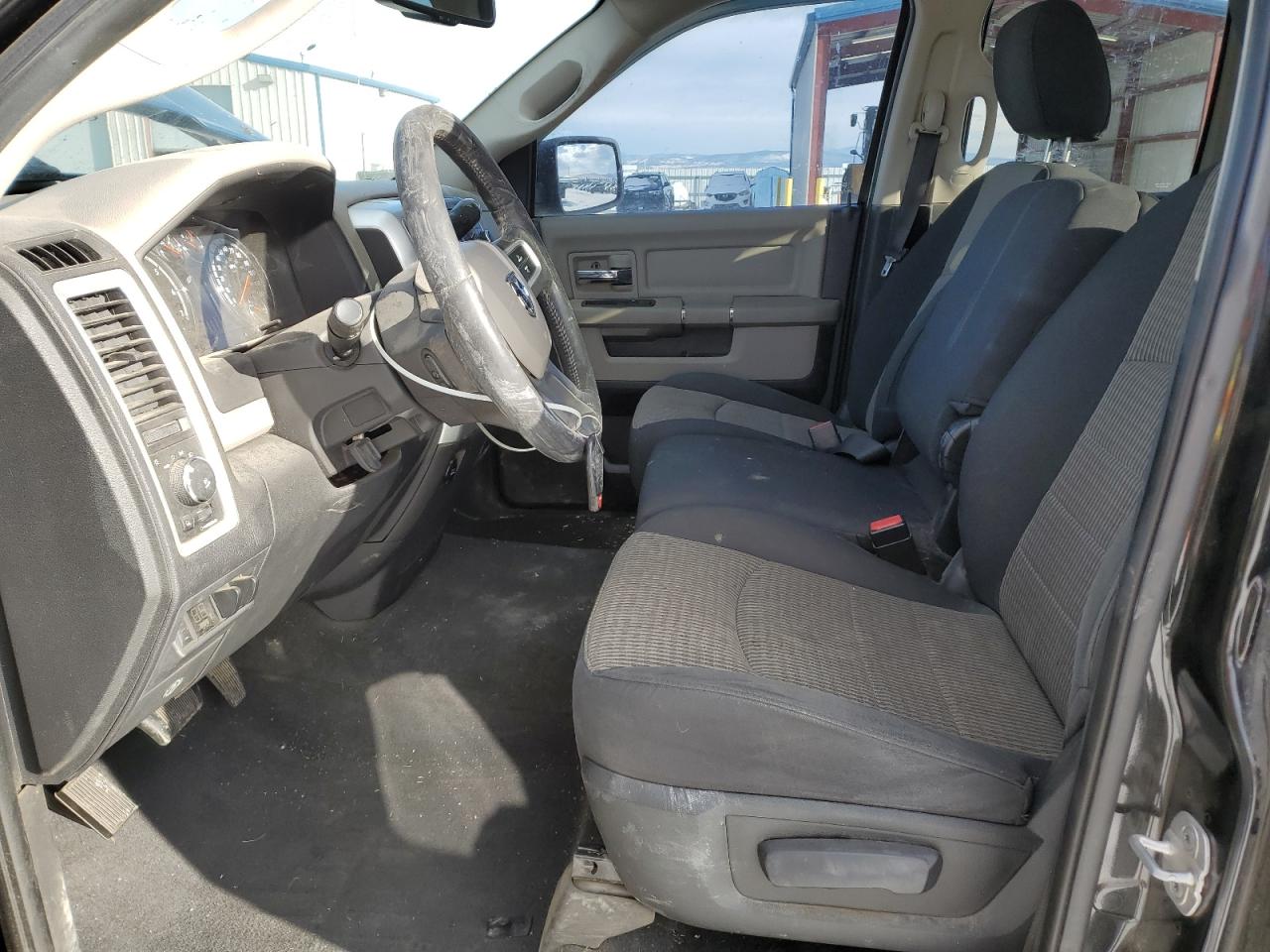 2010 Dodge RAM - Image 7