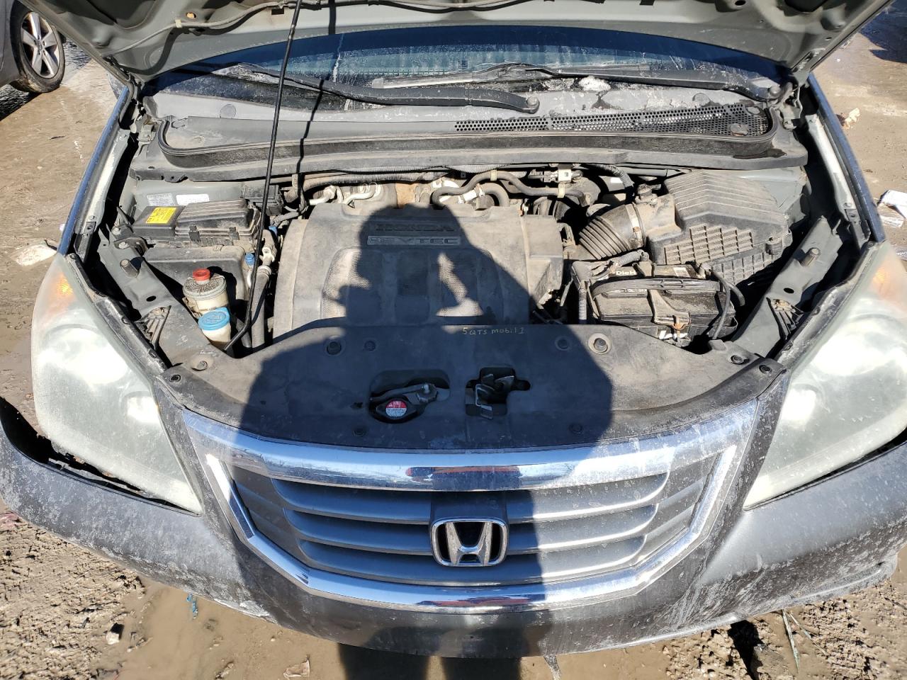 2010 Honda Odyssey - Image 12
