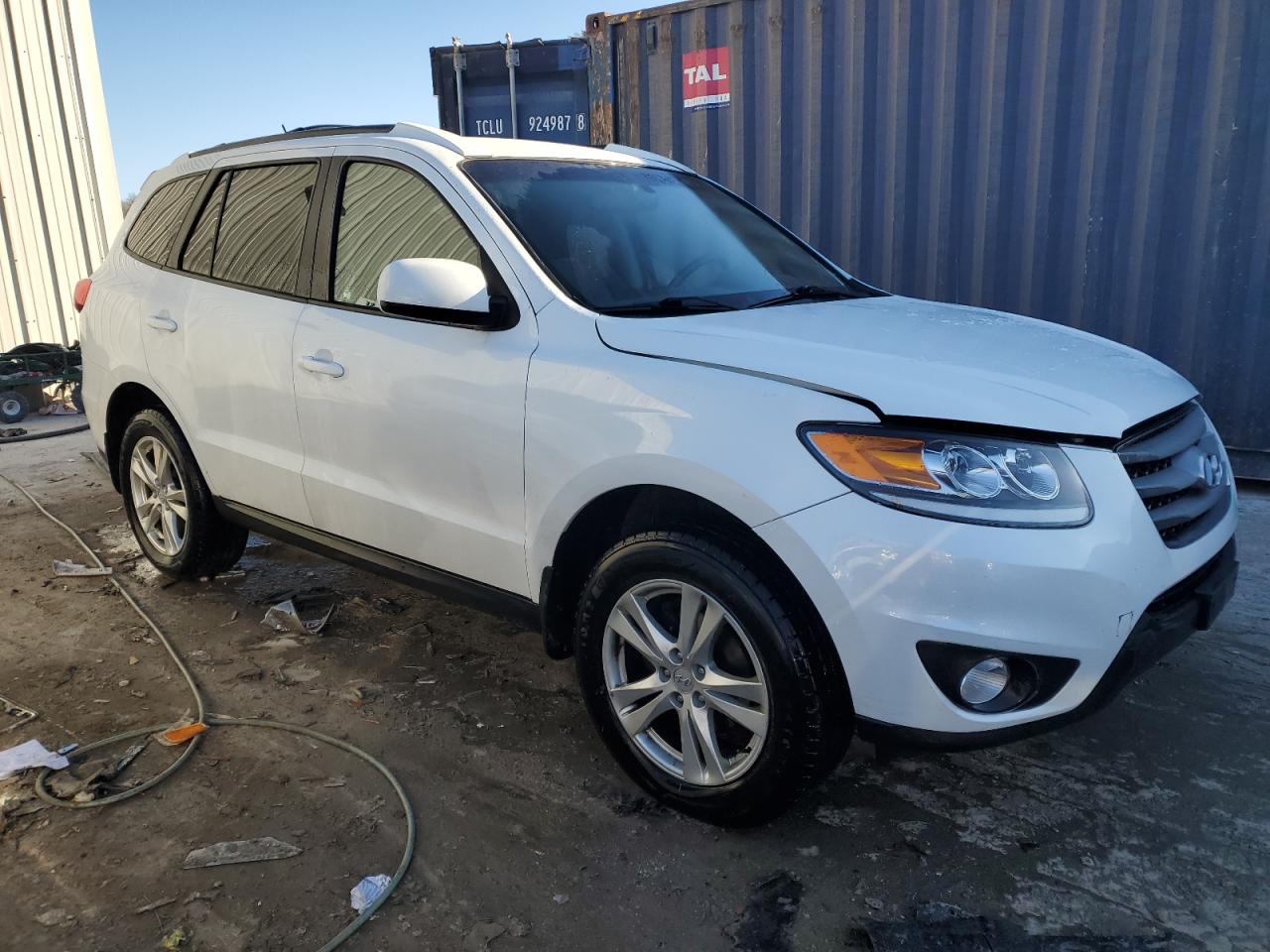 2012 Hyundai Santa Fe - Image 4