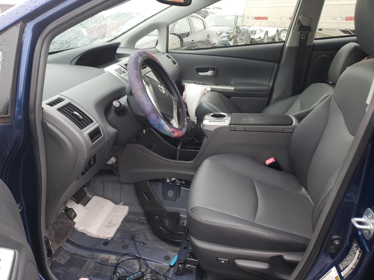 2012 Toyota Prius - Image 7