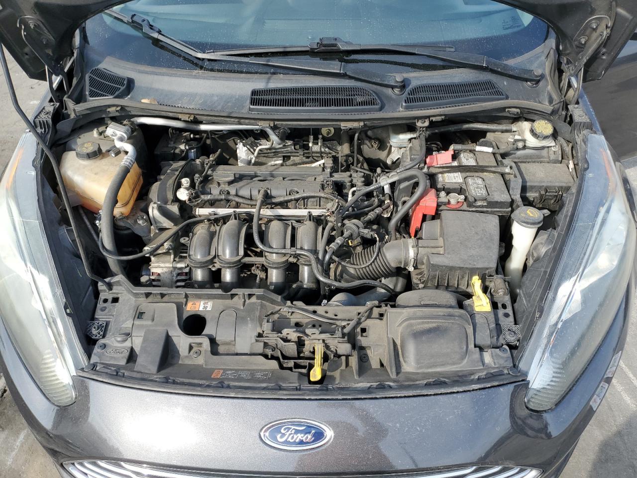 2016 Ford Fiesta - Image 12