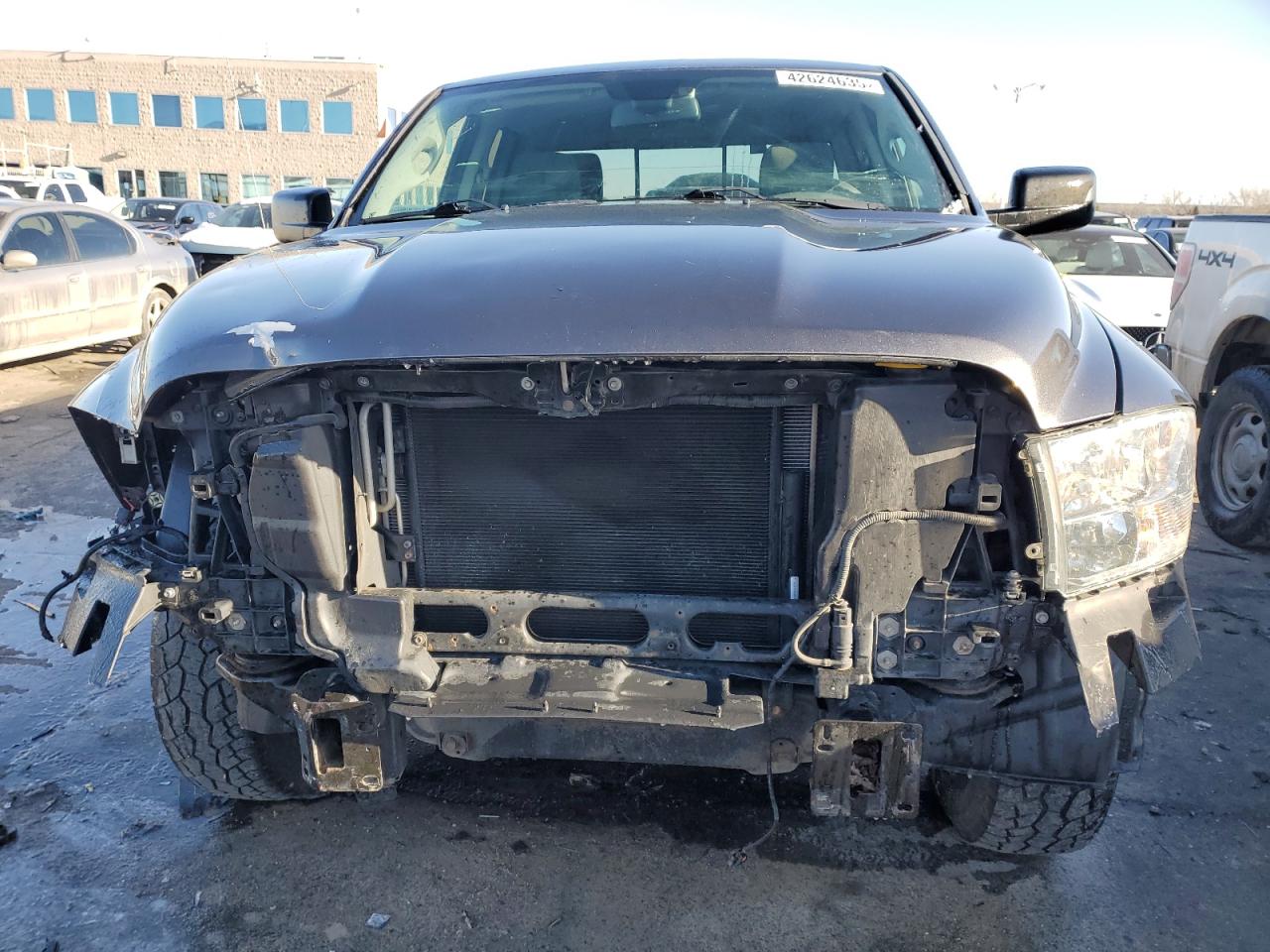 2016 RAM 1500 - Image 5