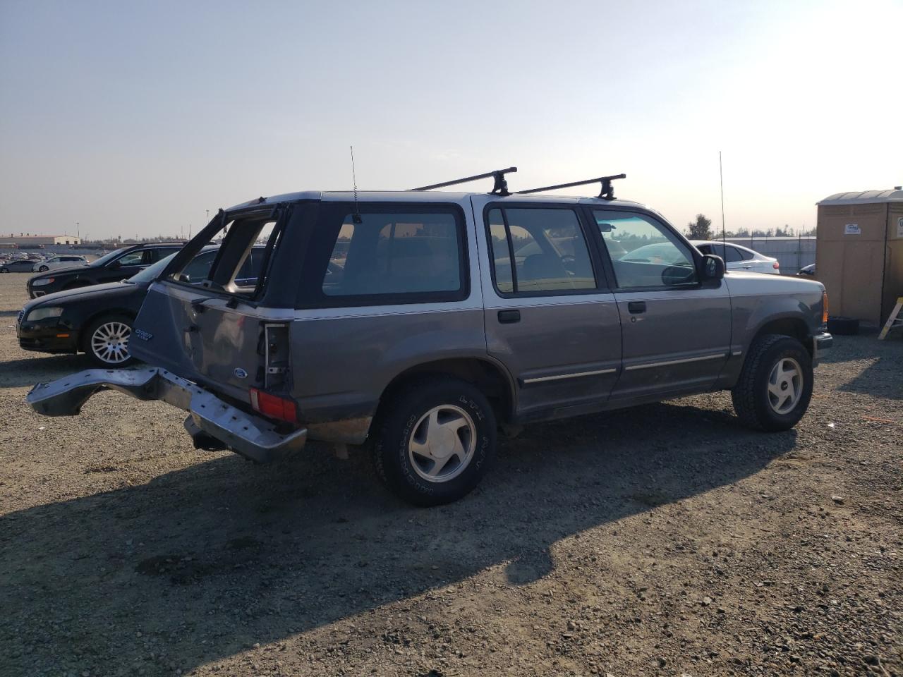 1992 Ford Explorer - Image 3